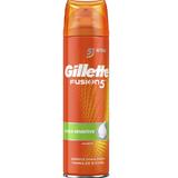 Borotvahab Aloe Verával az Érzékeny Bőrre - Gillette Fusion 5 Ultra Sensitive with Aloe Scented Shave Foam, 250 ml